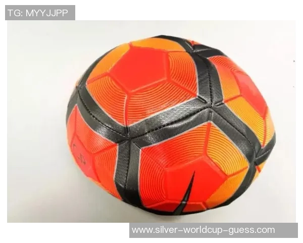 香港足球球衣的魅力与文化传承探讨及其在全球足球界的影响力分析